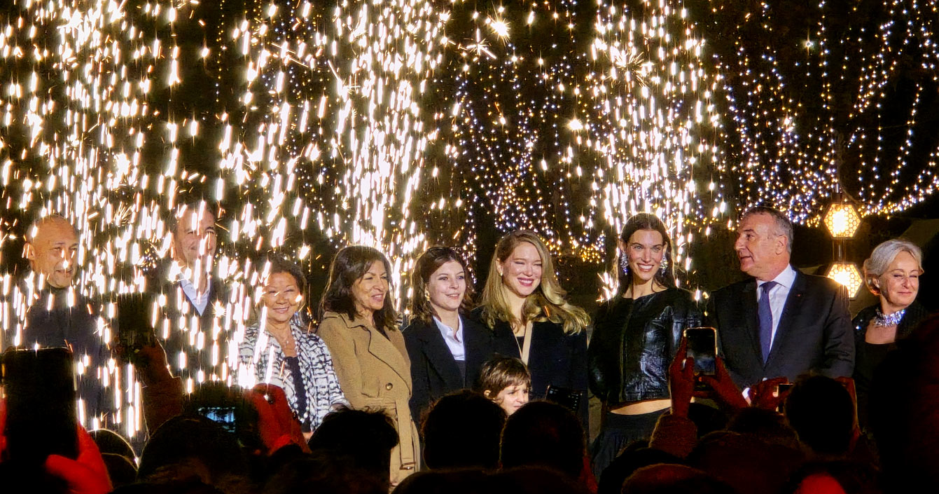 président du comité des Champs, Marc-Antoine Jamet, et de la maire de Paris Anne Hidalgo, Léa Seydoux, Charlotte Cardin - soirée inuaguration Illuminations sur les Champs-Élysées 2025