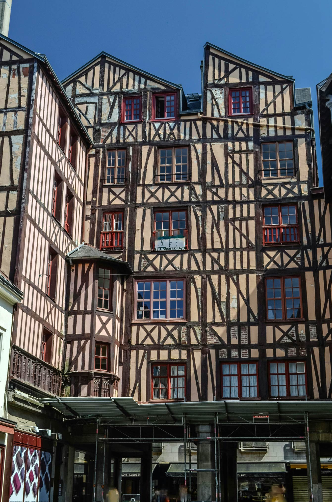 Architecture Historique Normande à Rouen,