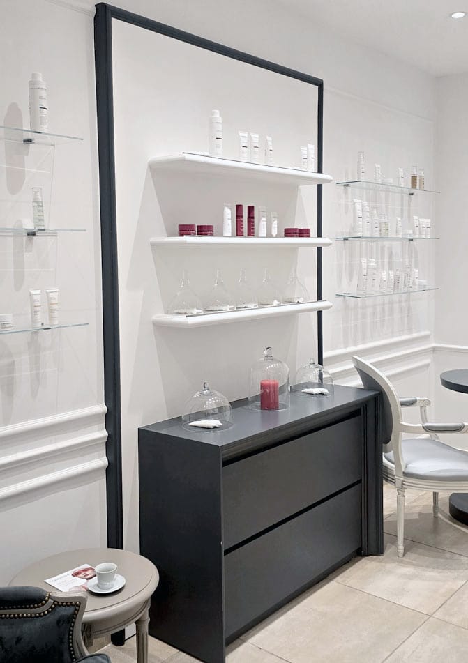 Le Skinbar Christina House Paris