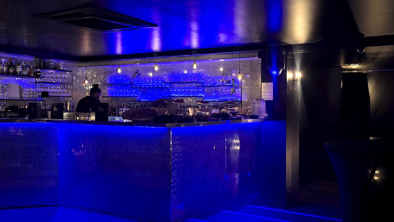le bar du cabaret Lou Diprey