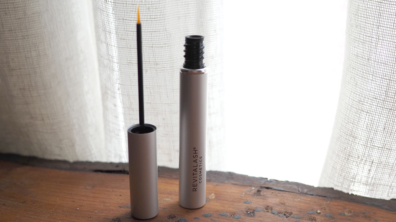 tube argenté du sérum RevitaLash Advanced 3,5 ml
