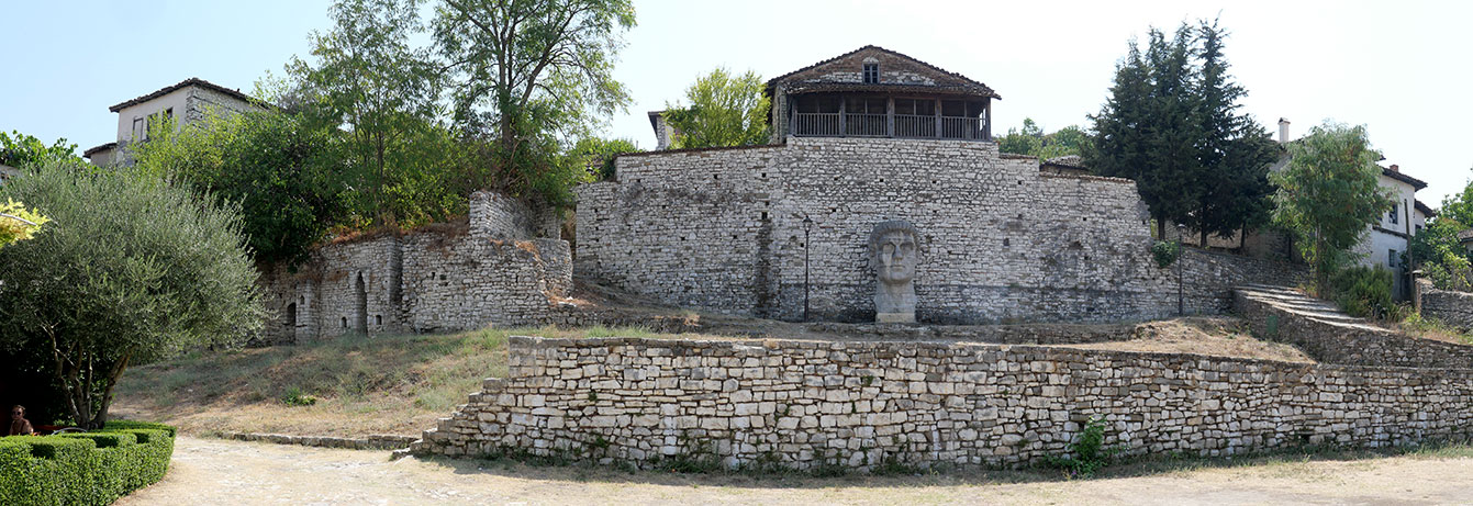 la citadelle de Berat, Albanie