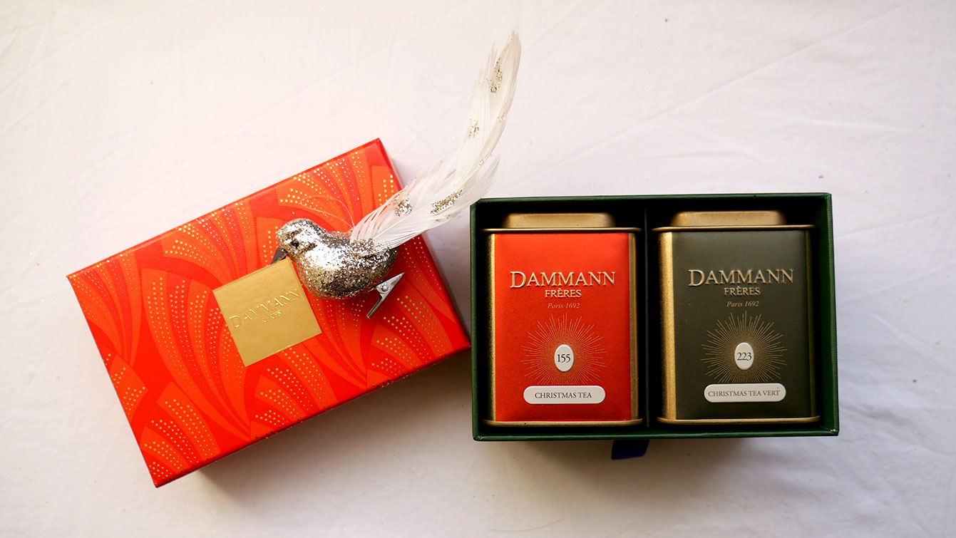 Collection Noël 2021 : les thés et infusions Dammann Frères : coffret " HAPPY HOLIDAYS", 2 boîtes de thés assortis