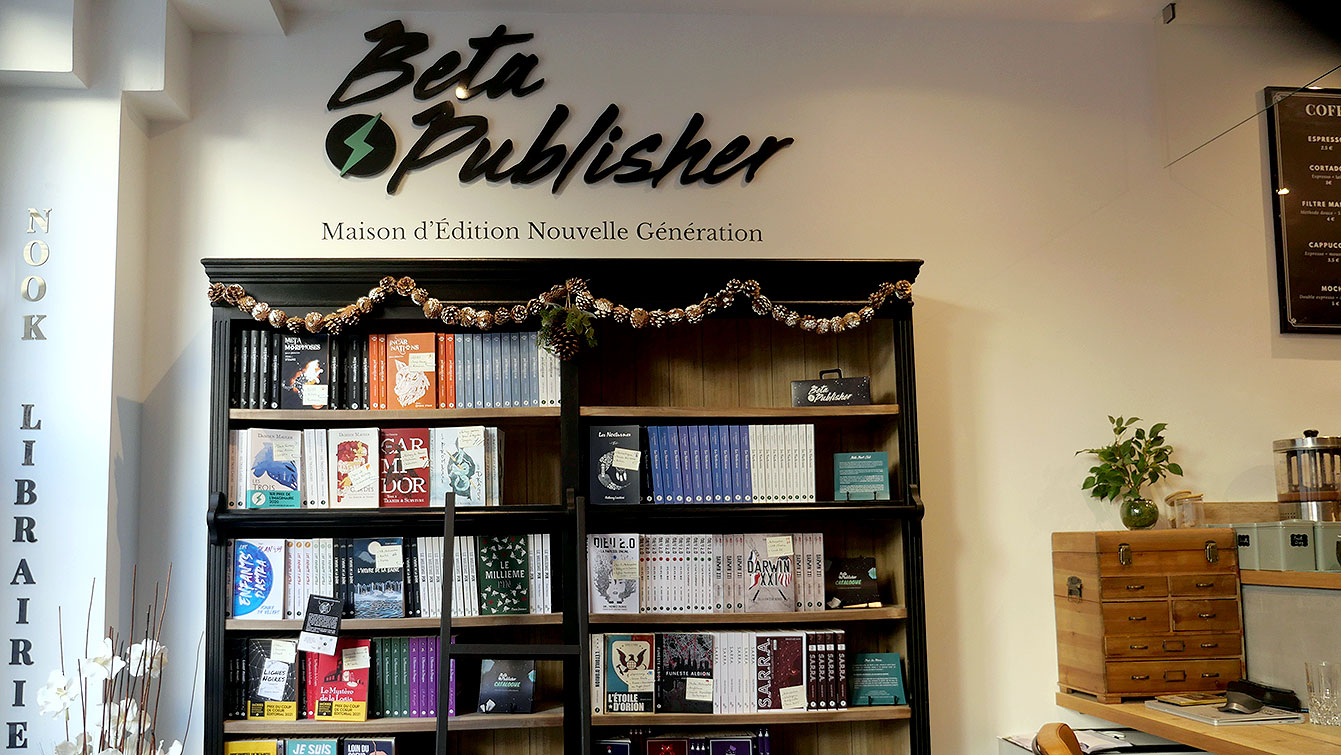 Un café littéraire BKNK et la maison d'édition Beta Publisher