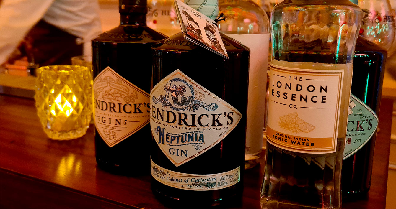 Hendrick’s Gin : "The Grand Gin Hotel"