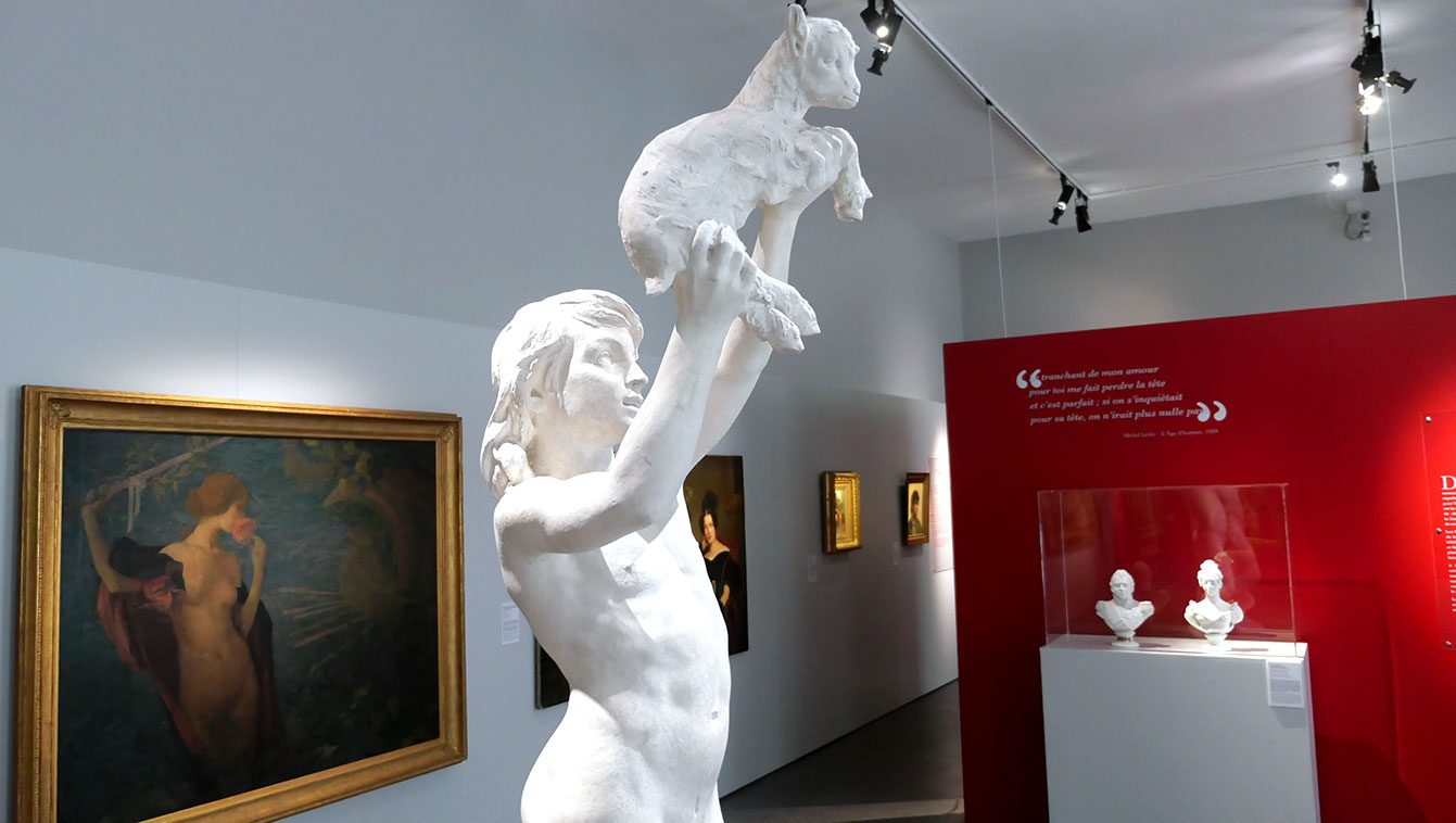L'expo "le musée vous ouvre son cœur" dans la salle Beaux-Arts du musée de Soissons