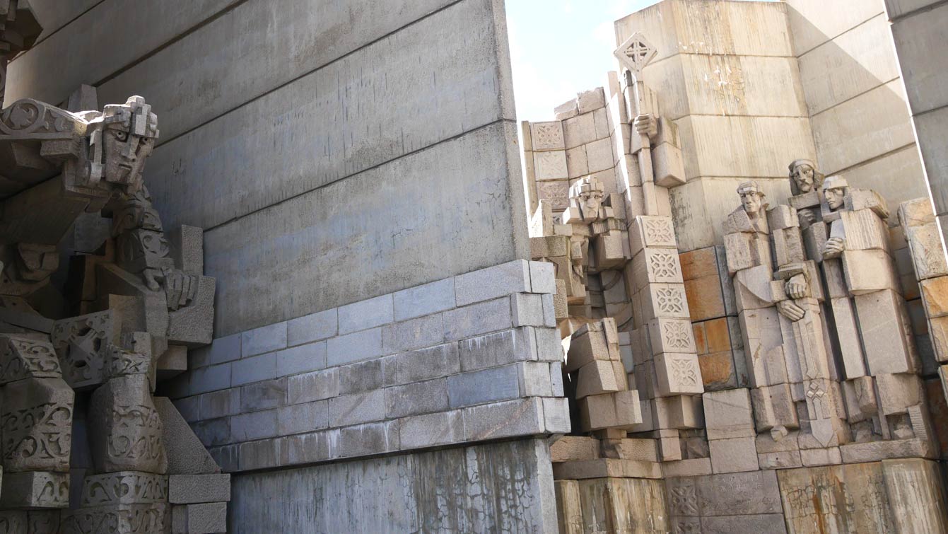 le Monument aux 1300 ans de la Bulgarie à Choumen