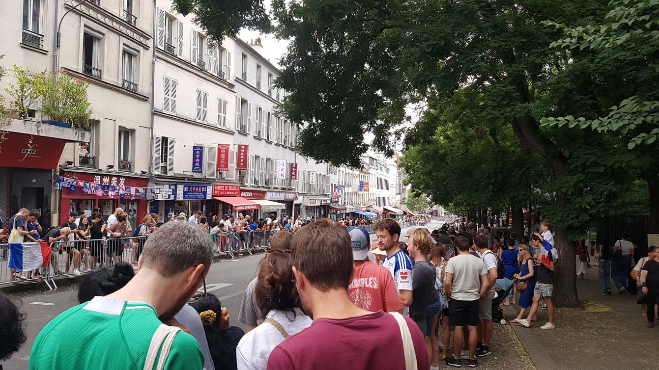 Les Jeux Olympiques de Paris 2024  à Belleville, course cycliste masculine